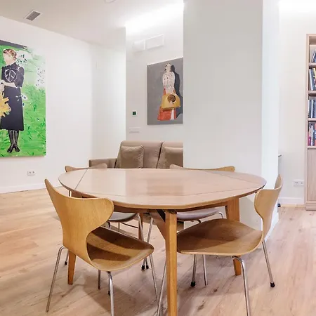 Graffiti El Museo Apartment Malaga